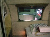 上段の室内４